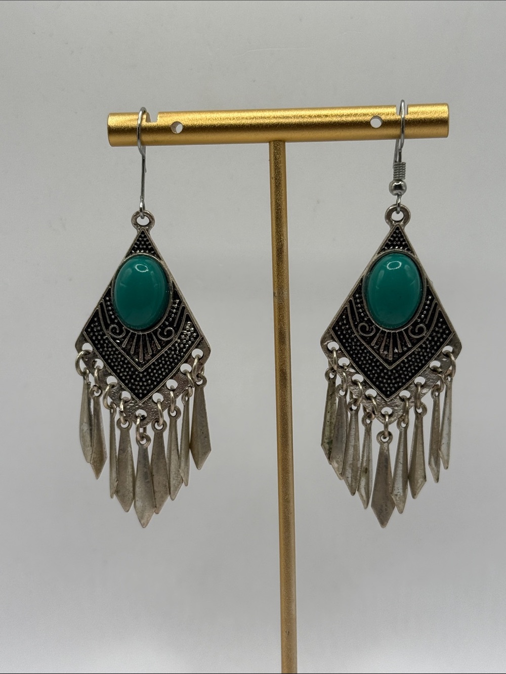Vintage Southwestern Silver Tone Turquoise Green Dangle Drop Statement Earrings